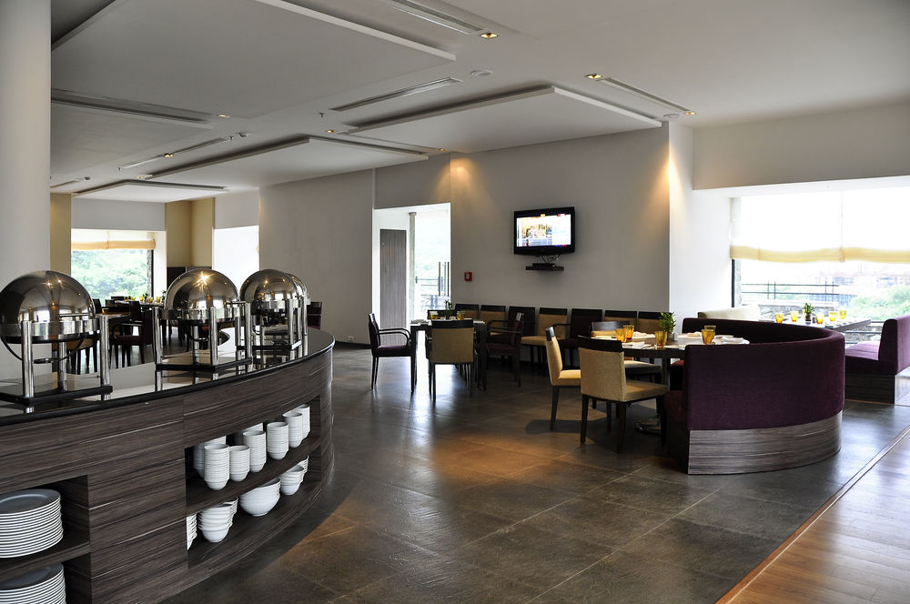 Mercure Lavasa - An Accorhotels Brand Пуна Экстерьер фото