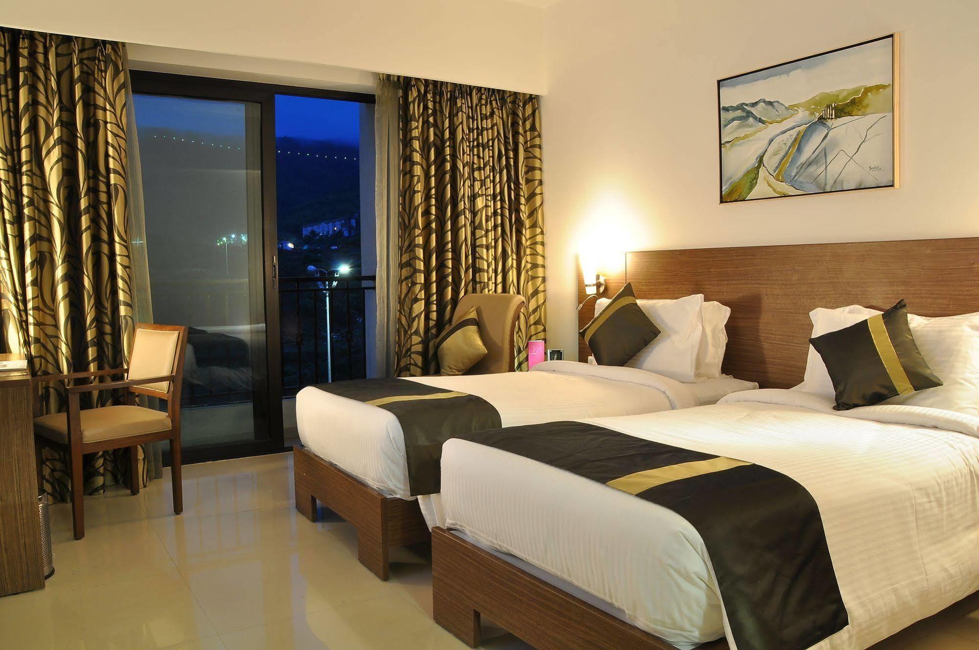 Mercure Lavasa - An Accorhotels Brand Пуна Экстерьер фото